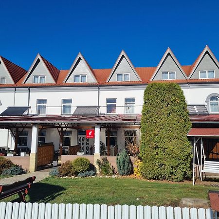 Filo Hotel Gyergyószentmiklós Kültér fotó