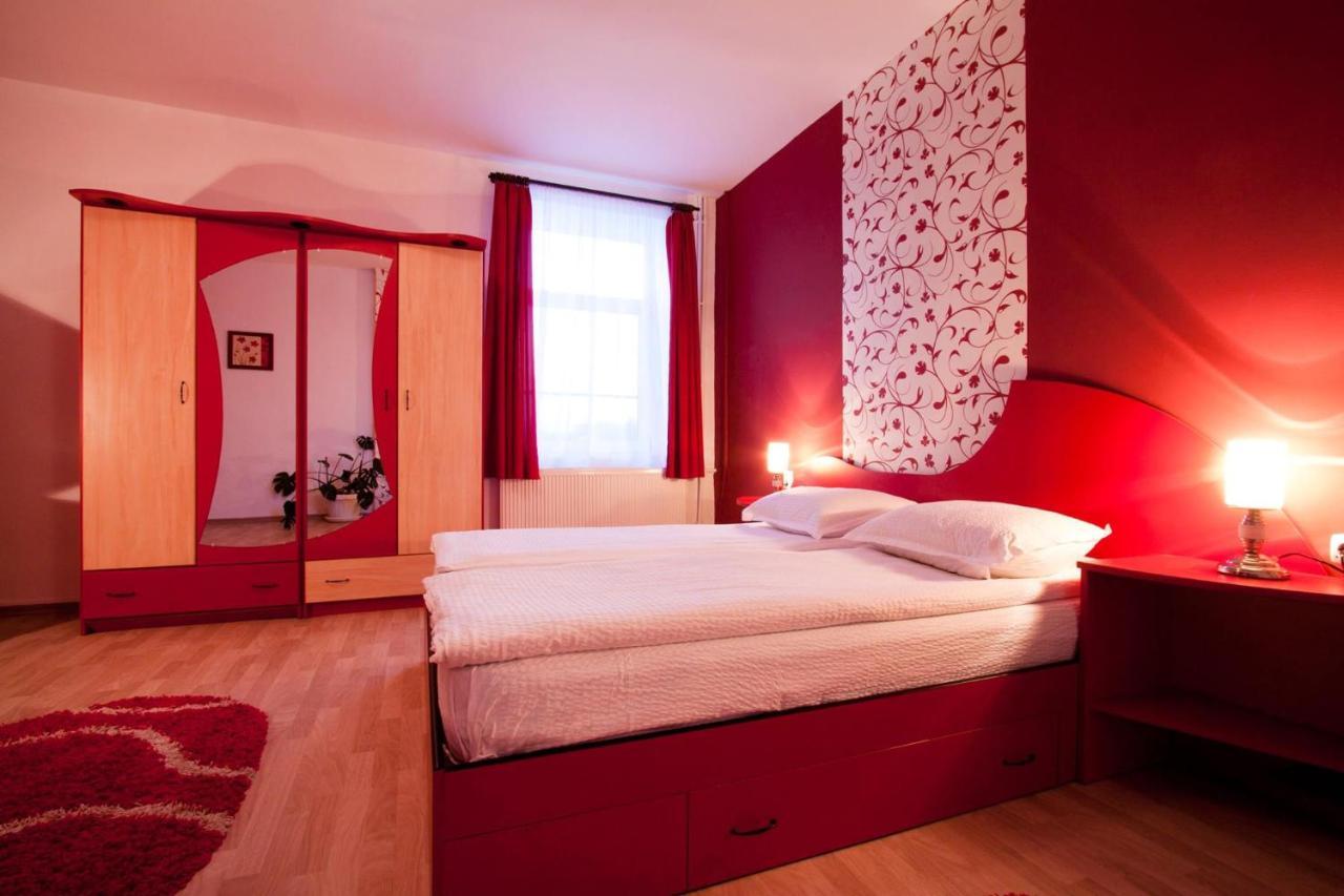 Filo Hotel Gyergyószentmiklós Kültér fotó