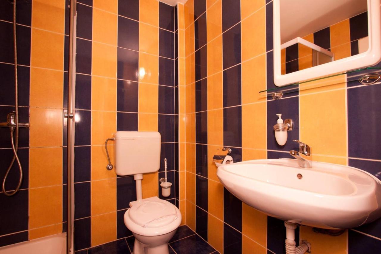 Filo Hotel Gyergyószentmiklós Kültér fotó