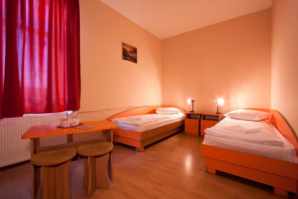 Filo Hotel Gyergyószentmiklós Kültér fotó